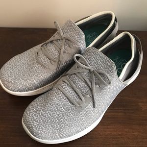 Sketchers YOU walk grey Sneakers slip on